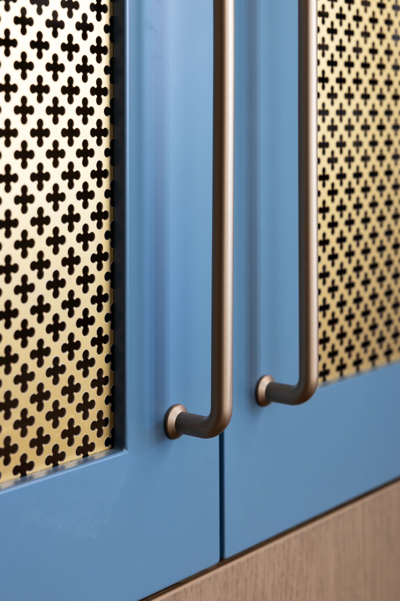 Mudroom in blue & brass — Lee Residence · Victoria